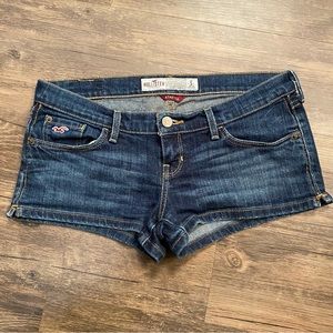 Hollister Shorts Size 5 low rise